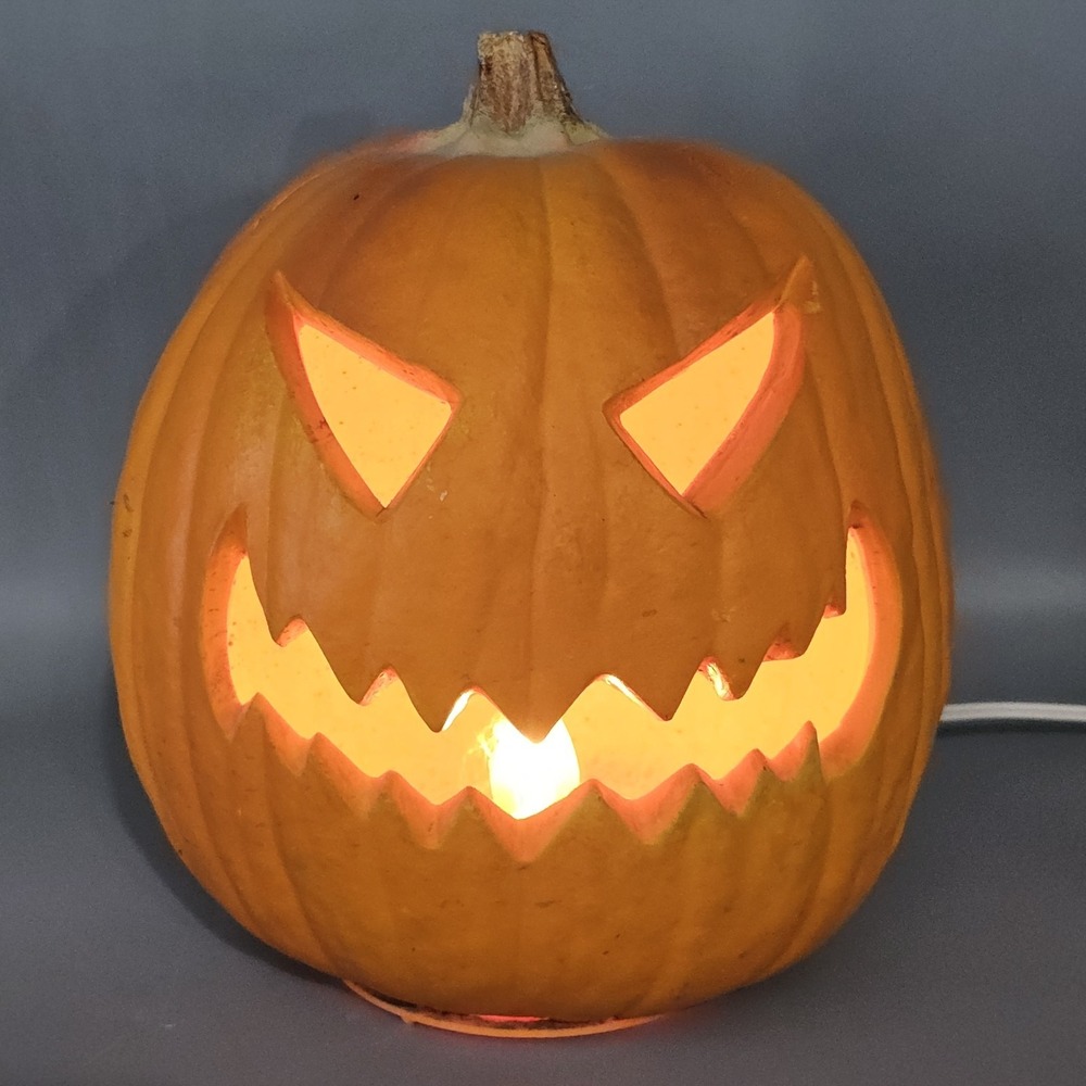 Vtg 90s Trendmasters 10" Lighted Pumpkin Halloween Jack-O-Lantern Foam Blowmold